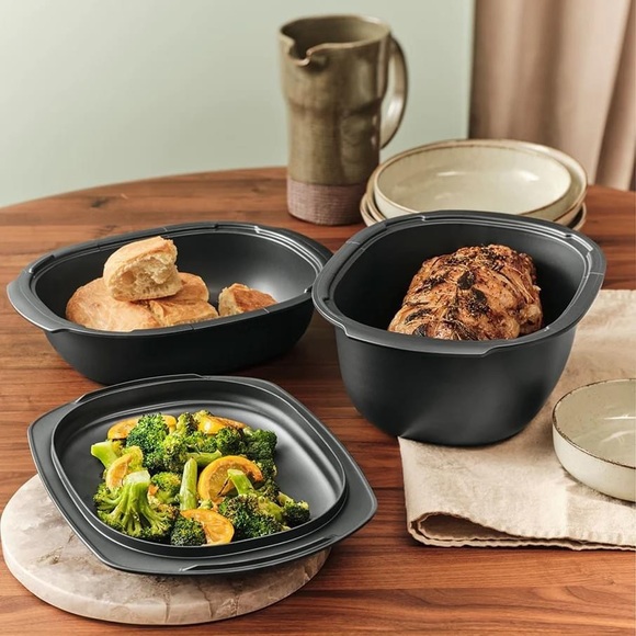 Tupperware Ultra Pro. - Picture 1 of 5